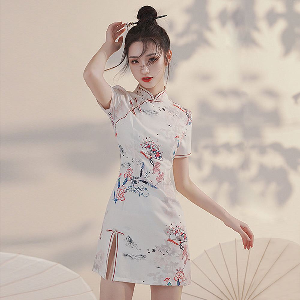 Incorporating the Cheongsam into Daily Wear