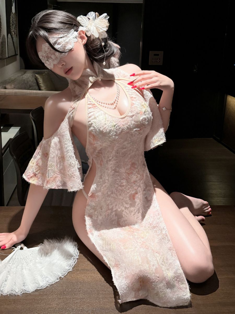 Sheer Lace Hollow Out Cheongsam Modern Pink Backless Cold Shoulder Qipao