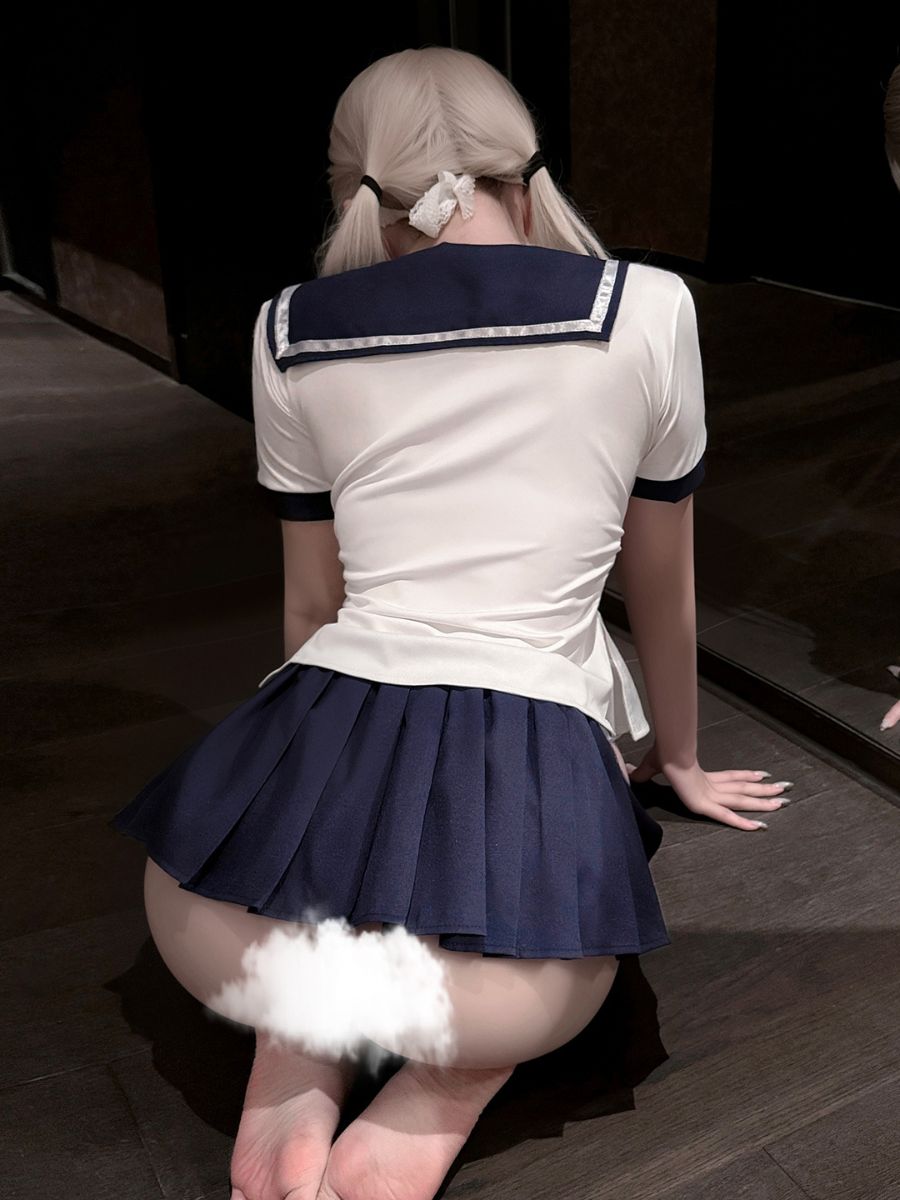 Anime School Girl Cosplay Costume Japanese Sailor Style Top and Skirt Set 