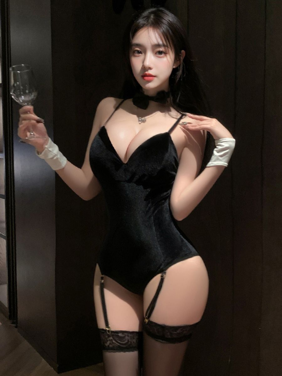 Play Bunny Girl Cosplay Set Sexy Rabbit Bodysuit Lingerie with Bunny Ears Headband