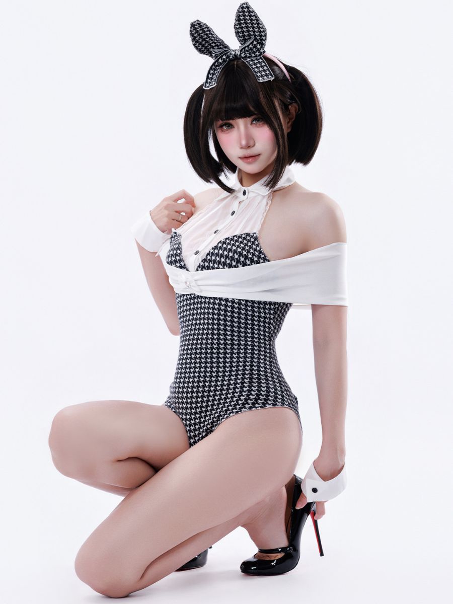 Retro Houndstooth Bunny Girl Cosplay Sexy Halter Neck Tuxedo Bodysuit Lingerie Set 