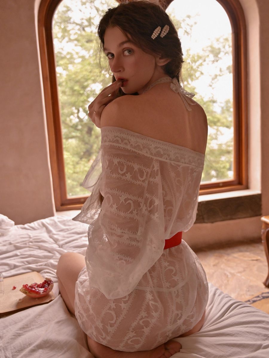 Vintage Sheer Lace Kimono Robe Japanese Style Lingerie Set with Waist Belt
