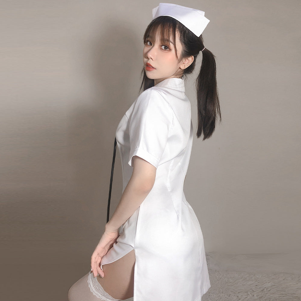 Yomorio Plus Size Nurse Cosplay Costume White Zip Front Nurse Dress Uniform